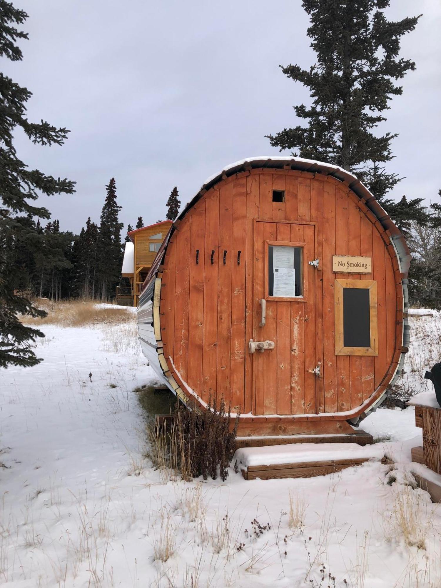 Mount Logan Ecolodge & Retreat Center Haines Junction Bagian luar foto